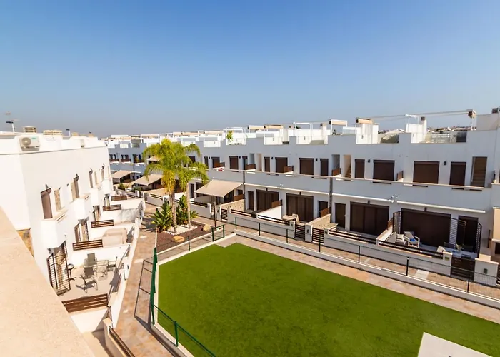 بيت للعطل Bahia Homes